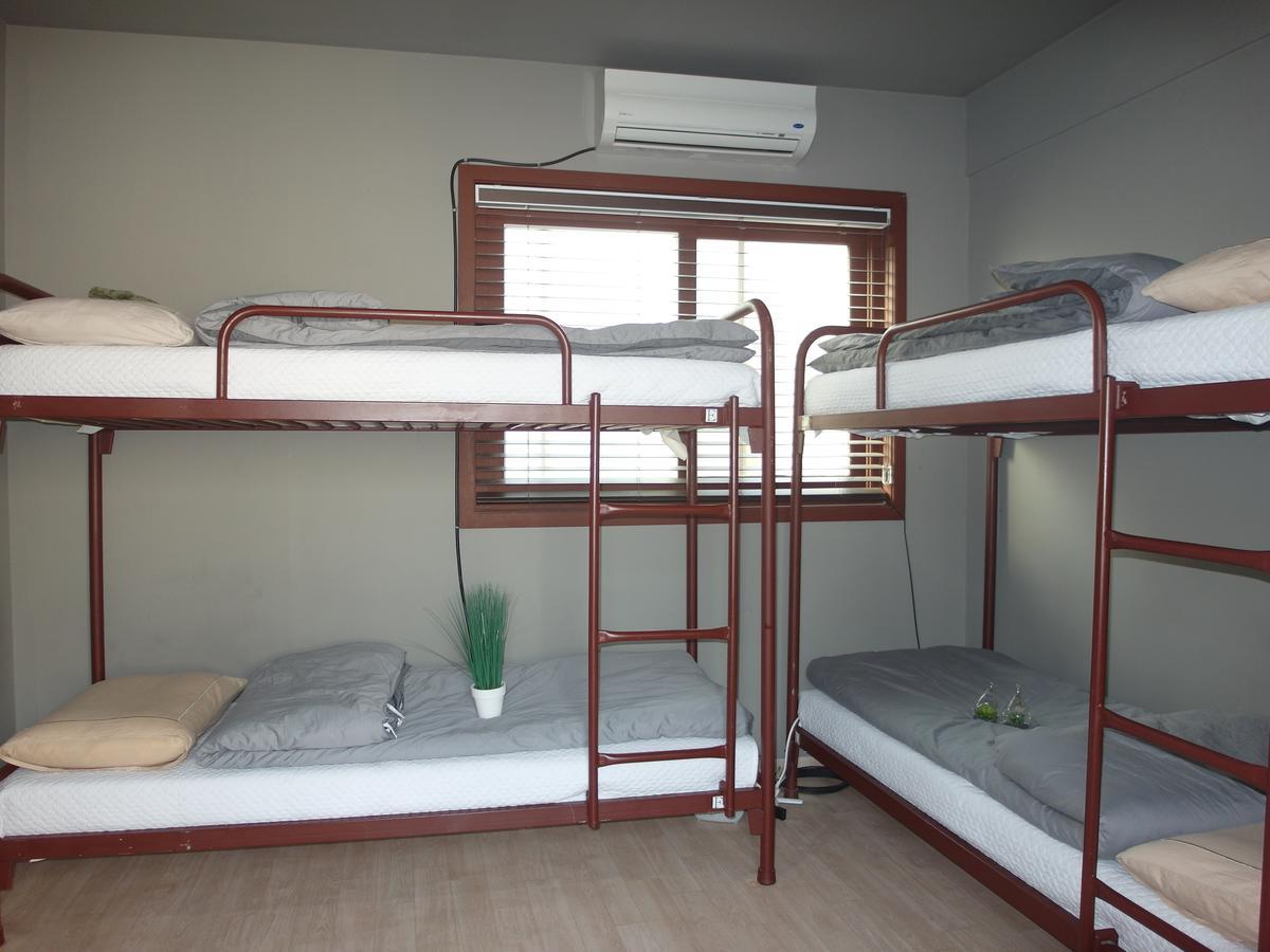 Fnstay Muslim Friendly Guesthouse Seul Exterior foto